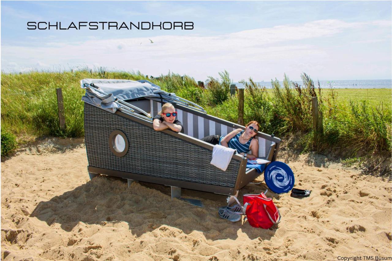 Grosszuegige Ferienwohnung Mit Terrasse Büsum Exteriör bild